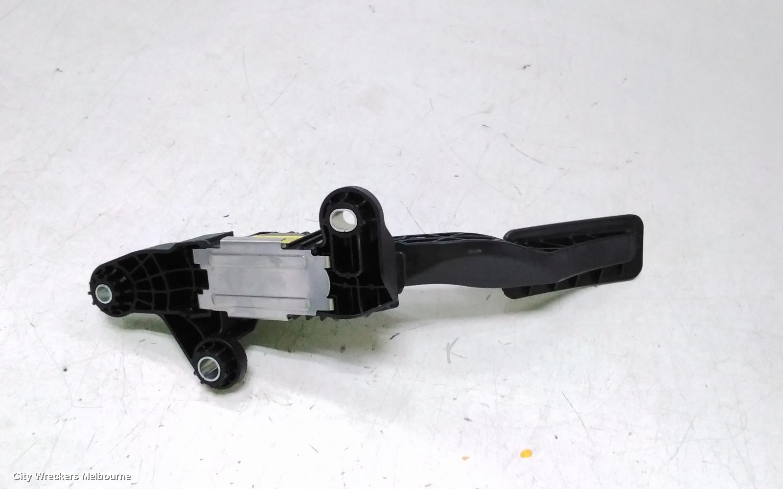 KIA CARNIVAL/GRAND CARNIVAL PEDAL ASSEMBLY, KA4, ACCELERATOR PEDAL, 10/2020 ONWARDS