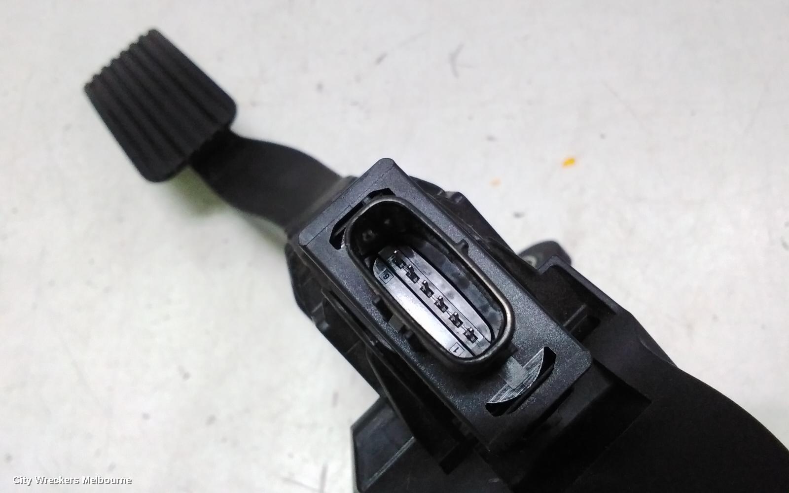 KIA CARNIVAL/GRAND CARNIVAL PEDAL ASSEMBLY, KA4, ACCELERATOR PEDAL, 10/2020 ONWARDS