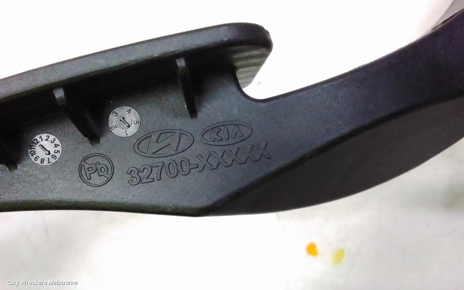 KIA CARNIVAL/GRAND CARNIVAL PEDAL ASSEMBLY, KA4, ACCELERATOR PEDAL, 10/2020 ONWARDS