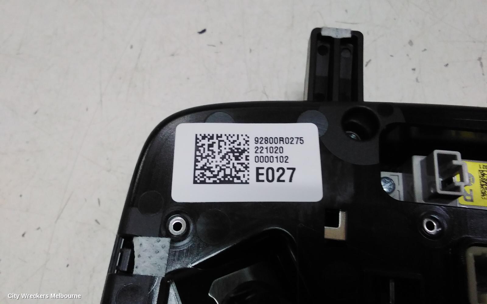 KIA CARNIVAL/GRAND CARNIVAL COURTESY LIGHT, KA4, FRONT LIGHT, 10/2020 ONWARDS
