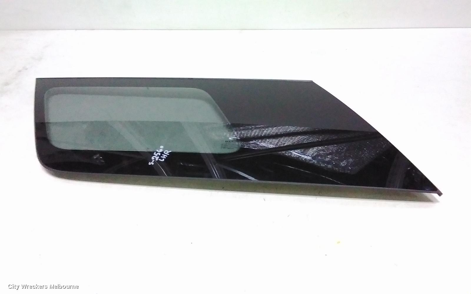 KIA CARNIVAL/GRAND CARNIVAL LEFT REAR SIDE GLASS, KA4, W/ PRIVACY TINT TYPE, 10/2020 ONWARDS