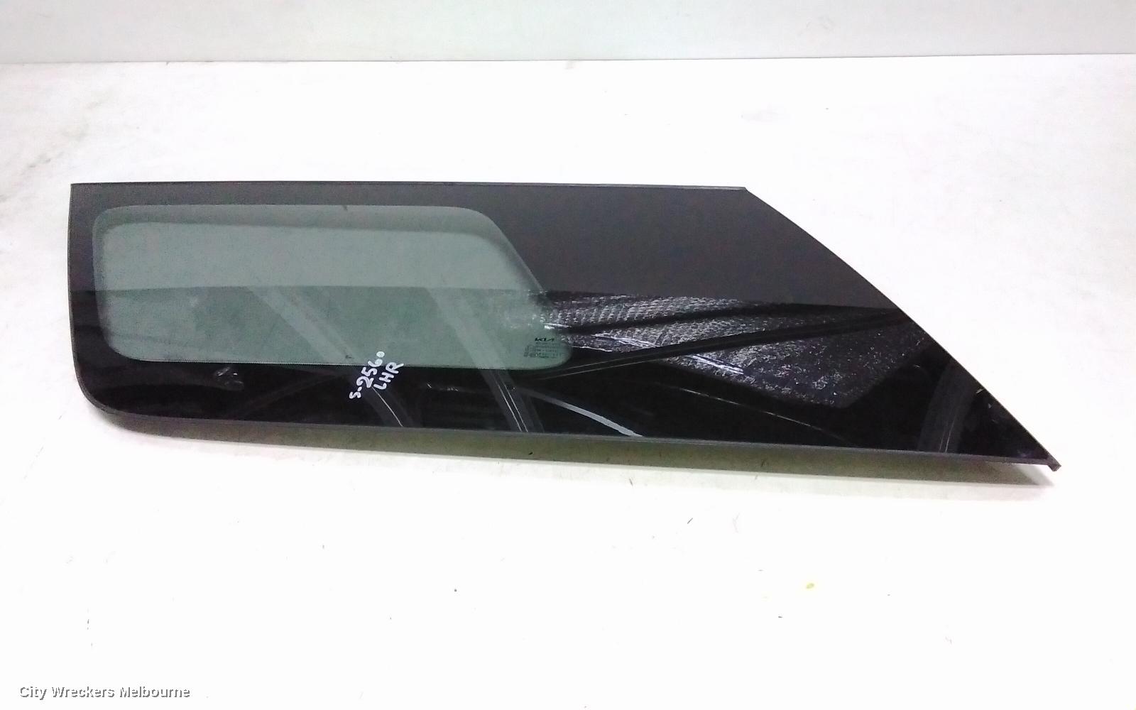 KIA CARNIVAL/GRAND CARNIVAL LEFT REAR SIDE GLASS, KA4, W/ PRIVACY TINT TYPE, 10/2020 ONWARDS