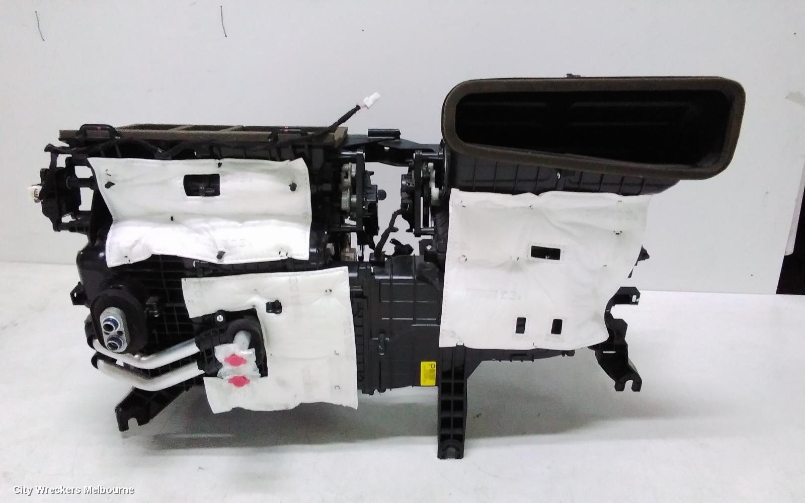 KIA CARNIVAL/GRAND CARNIVAL HEATER CORE/BOX, KA4, FRONT, 10/2020 ONWARDS