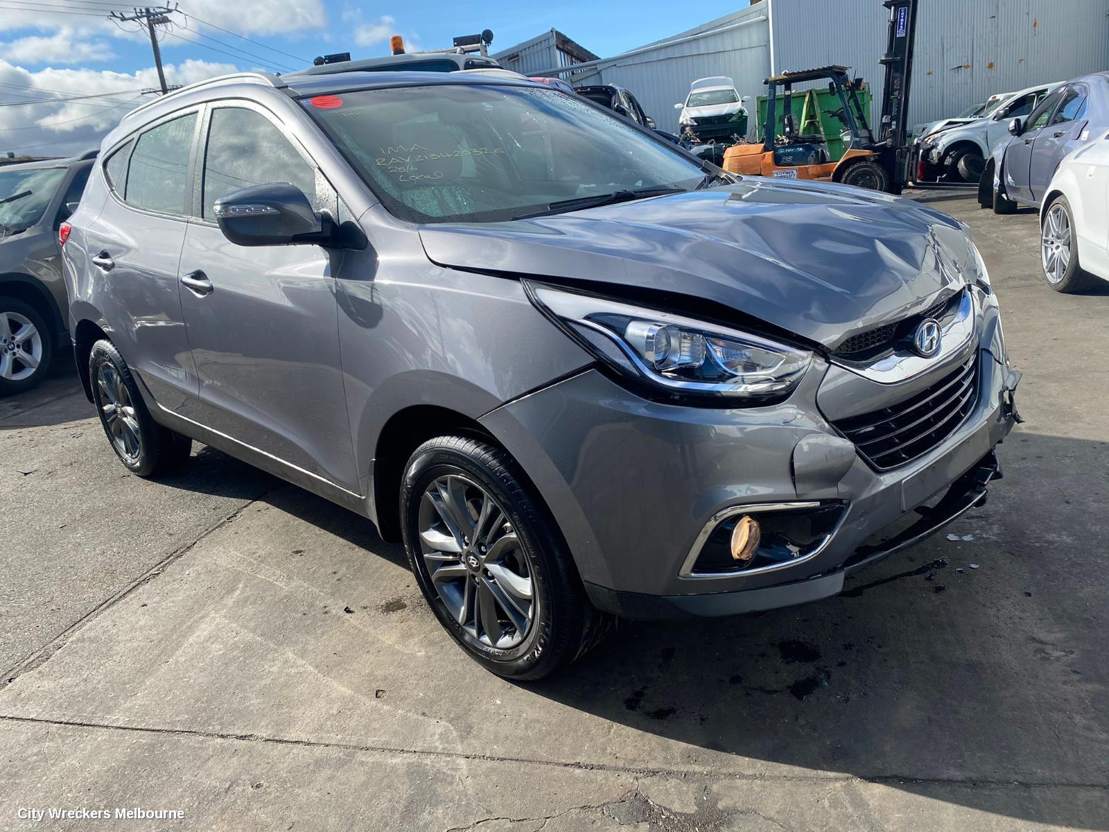 HYUNDAI IX35 OVERFLOW BOTTLE, LM SERIES, 11/2009 - 01/2016