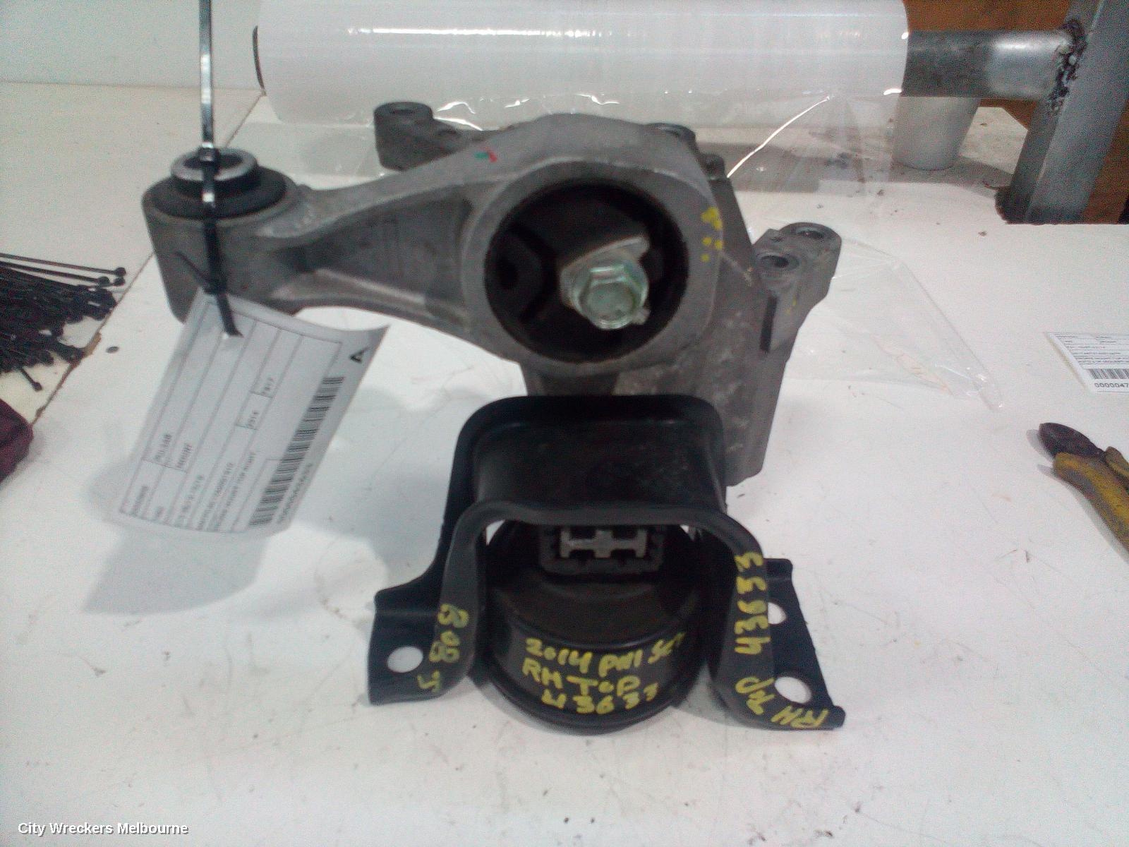 NISSAN PULSAR MOUNT, C12 05/2013 - 12/2016