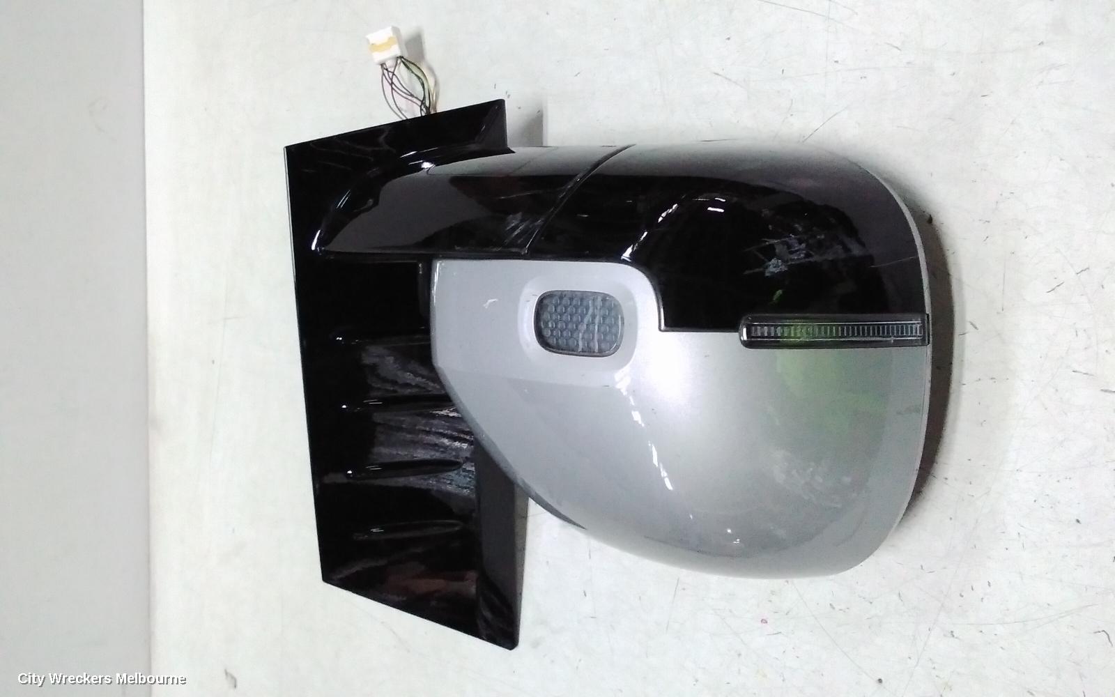 HYUNDAI STARIA RIGHT DOOR MIRROR, US4, COLOUR CODED, AUTO POWER FOLD TYPE, HEATED TYPE, NON BLIND SPOT TYPE, 04/2021 ONWARDS
