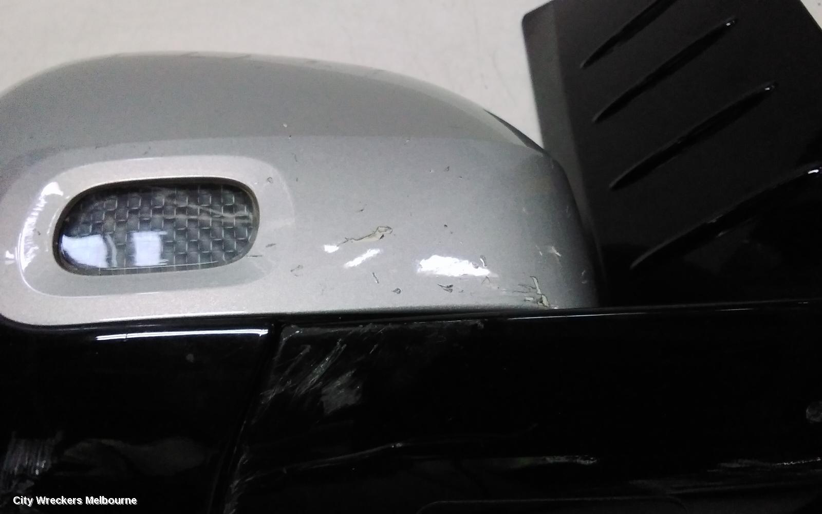 HYUNDAI STARIA RIGHT DOOR MIRROR, US4, COLOUR CODED, AUTO POWER FOLD TYPE, HEATED TYPE, NON BLIND SPOT TYPE, 04/2021 ONWARDS