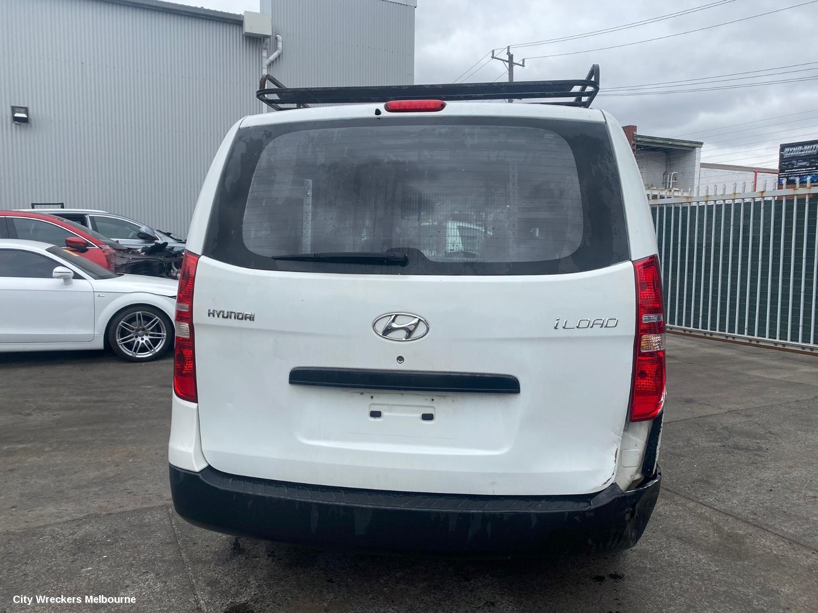 HYUNDAI ILOAD/IMAX WASHER BOTTLE, FRONT, TQ, 11/2007 ONWARDS