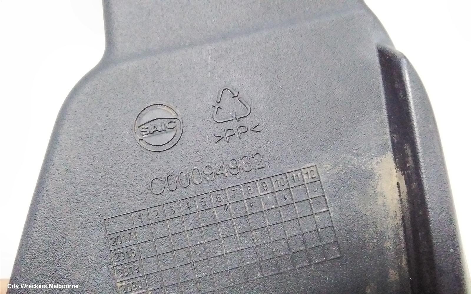 LDV T60 MUD FLAPS, RH FRONT, SK8C, 07/2017 ONWARDS