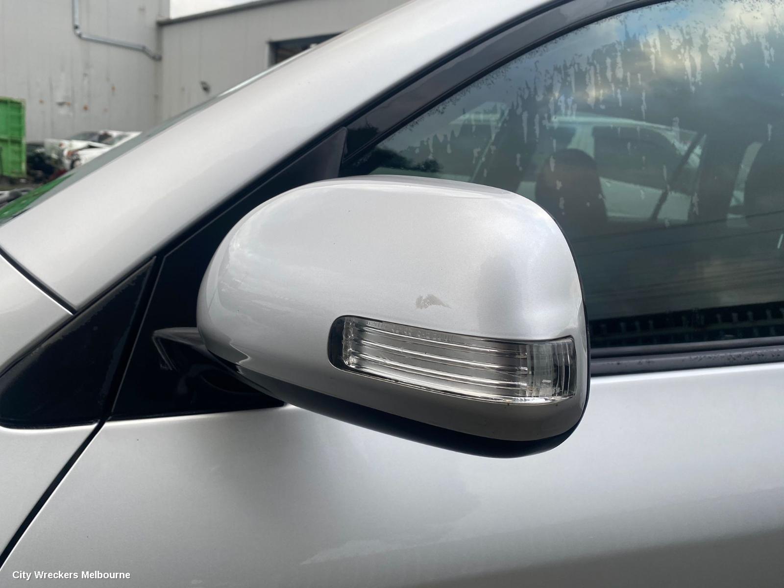 TOYOTA RAV4 RIGHT FRONT DOOR WINDOW, ACA33/ACA38, 11/2005 - 12/2012