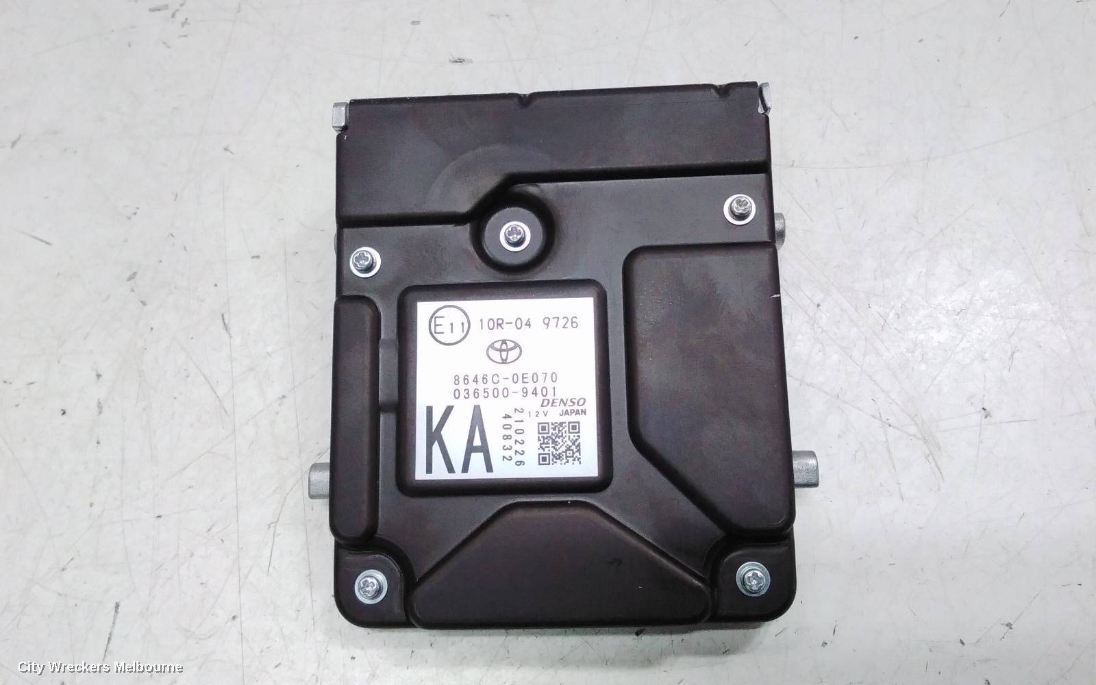 TOYOTA KLUGER REVERSE CAMERA, FRONT CAMERA (WINDSCREEN MOUNTED), FORWARD RECOGNITION, XU70 SERIES, 03/2021 ONWARDS