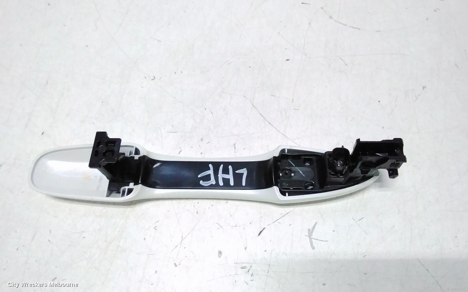 TOYOTA COROLLA DOOR HANDLE, E210, LH FRONT, OUTER, 07/2018 ONWARDS