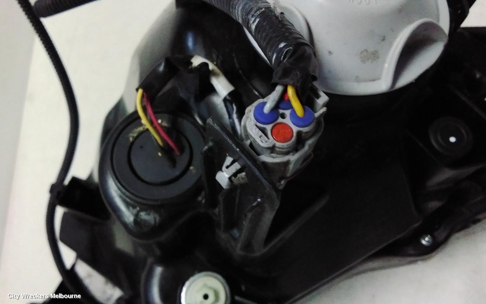 ISUZU DMAX LEFT HEADLAMP, RG, W/ HALOGEN TYPE, 11/2023 ONWARDS