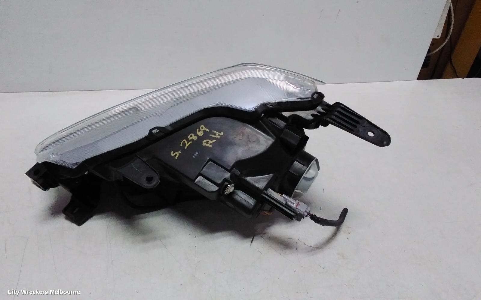 ISUZU DMAX RIGHT HEADLAMP, RG, W/ HALOGEN TYPE, 11/2023 ONWARDS