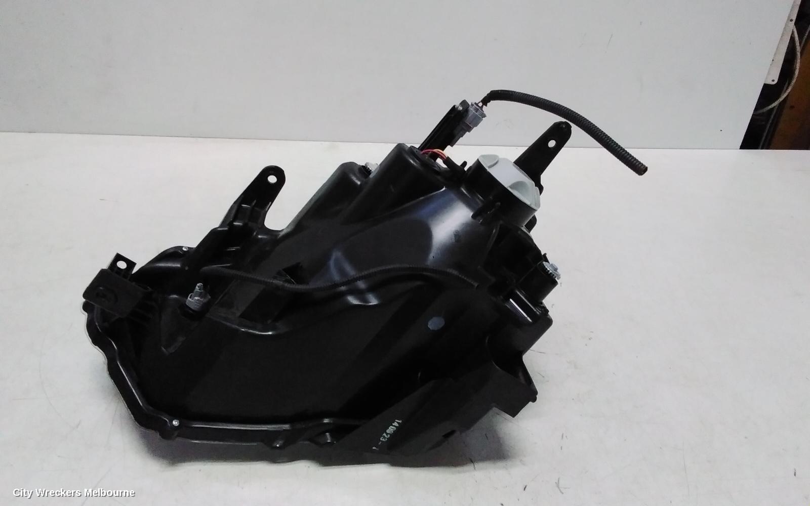 ISUZU DMAX RIGHT HEADLAMP, RG, W/ HALOGEN TYPE, 11/2023 ONWARDS