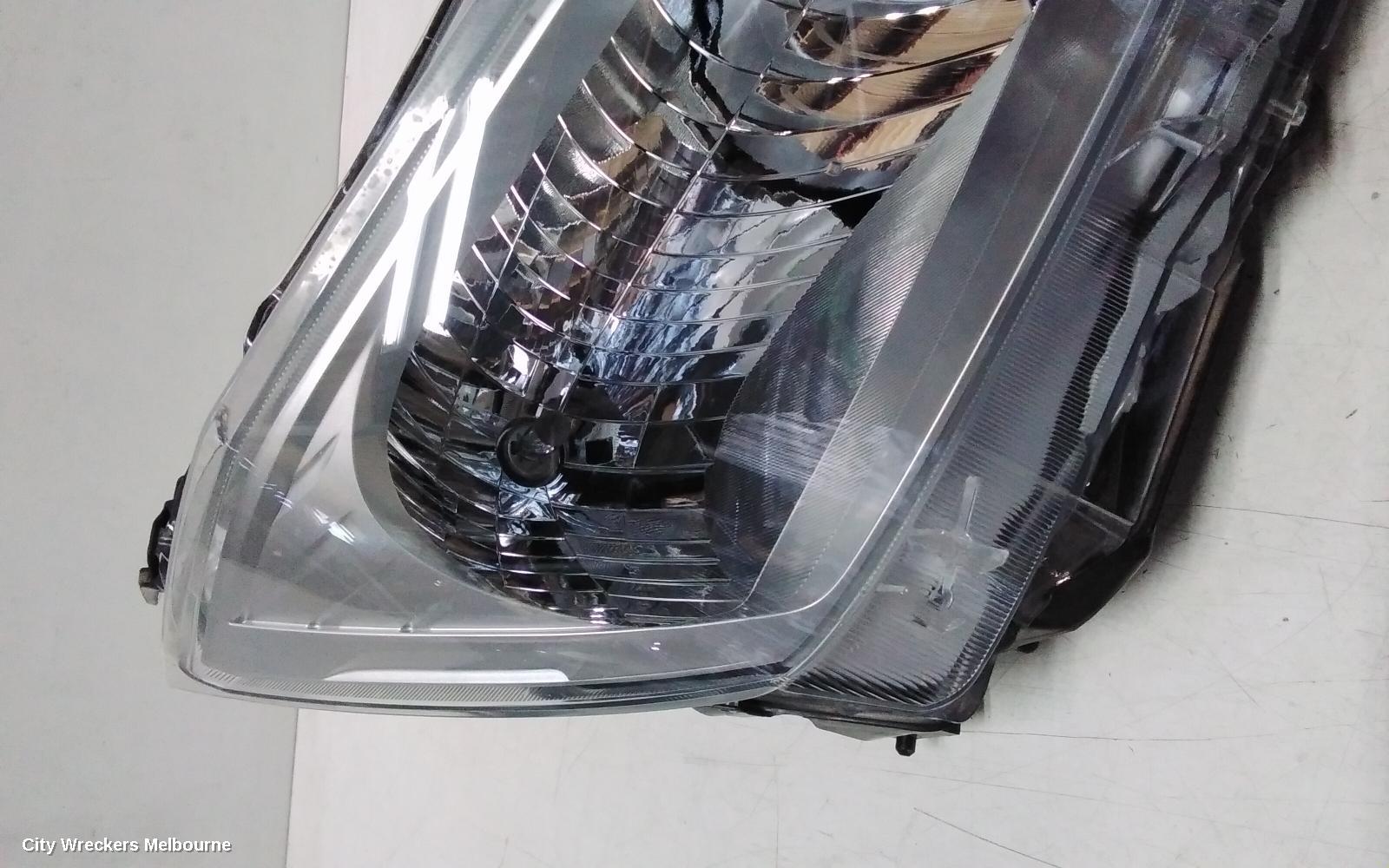 ISUZU DMAX RIGHT HEADLAMP, RG, W/ HALOGEN TYPE, 11/2023 ONWARDS