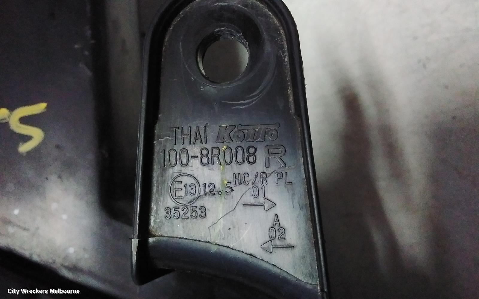 ISUZU DMAX RIGHT HEADLAMP, RG, W/ HALOGEN TYPE, 11/2023 ONWARDS