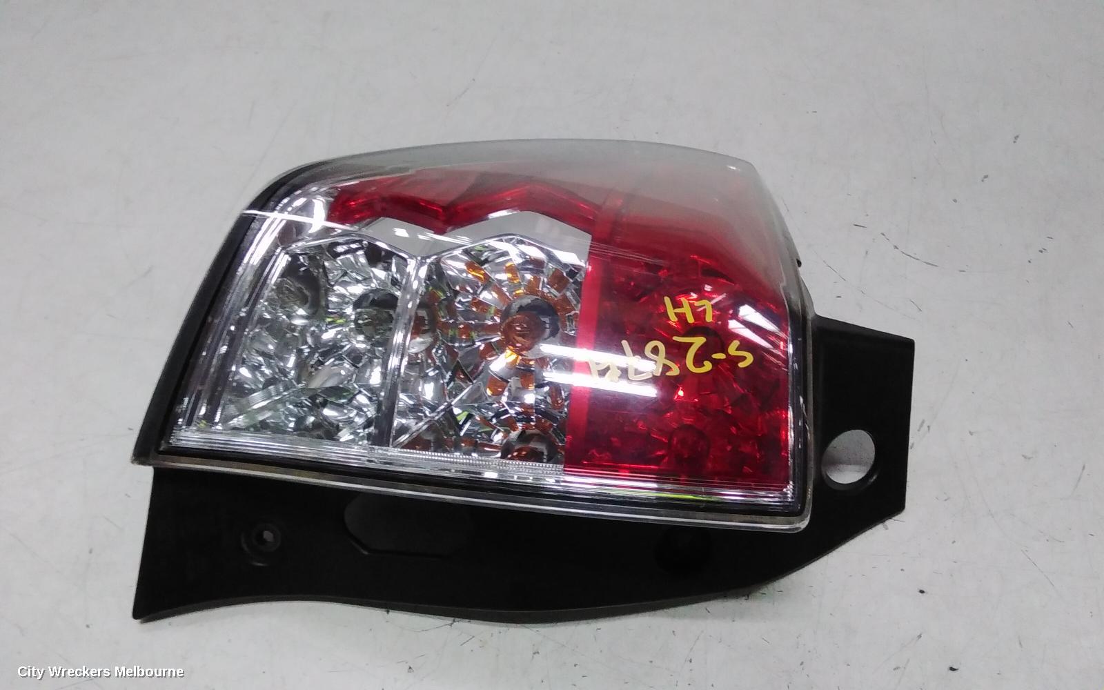 SUBARU FORESTER LEFT TAILLIGHT, IN BODY, 02/2008 - 12/2012
