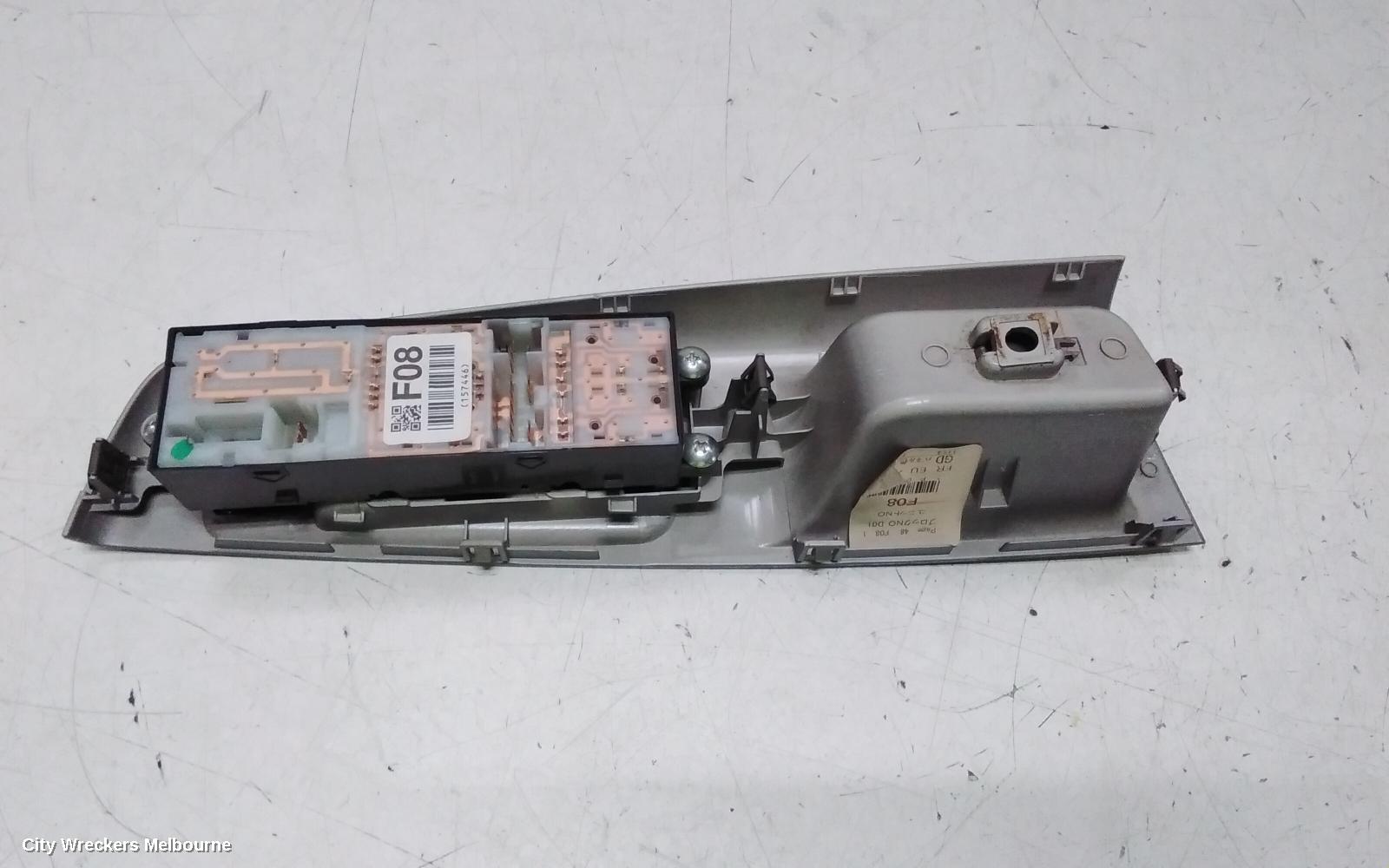 SUBARU FORESTER PWR DR WIND SWITCH, RH FRONT (MASTER SWITCH), F08, 02/2008 - 12/2011