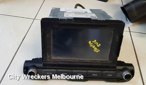HYUNDAI ELANTRA LEFT GUARD, AD, W/ INDICATOR TYPE, 12/2015 - 09/2018