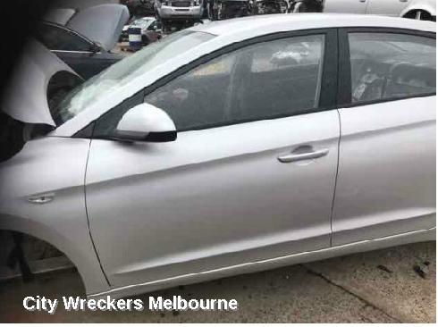 HYUNDAI ELANTRA LEFT GUARD, AD, W/ INDICATOR TYPE, 12/2015 - 09/2018
