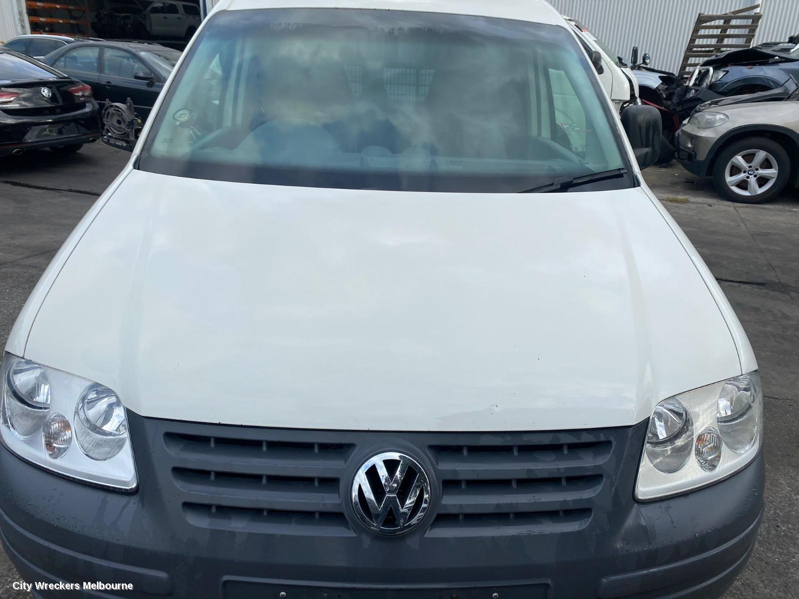 VOLKSWAGEN CADDY DOOR/BOOT/GATE LOCK, RIGHT FRONT DOOR LOCK, 2K, 12/2004 - 08/2010