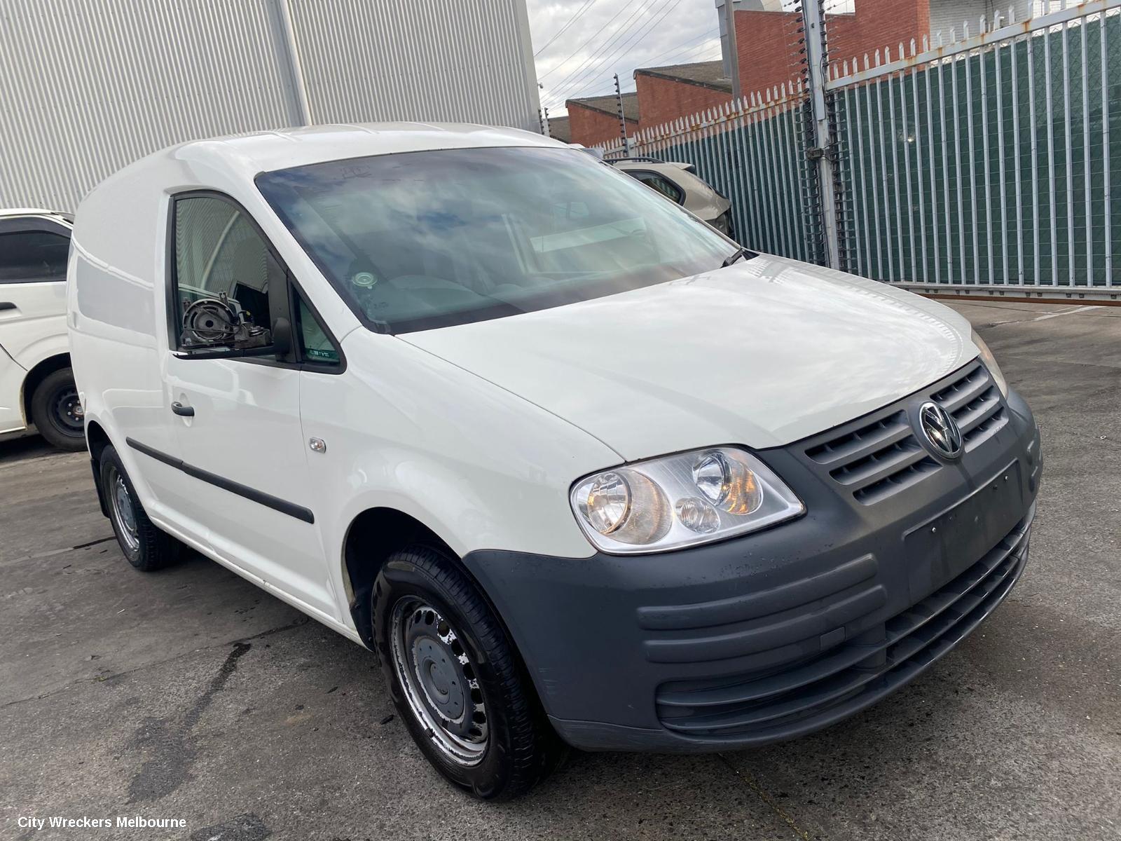 VOLKSWAGEN CADDY DOOR/BOOT/GATE LOCK, RIGHT FRONT DOOR LOCK, 2K, 12/2004 - 08/2010