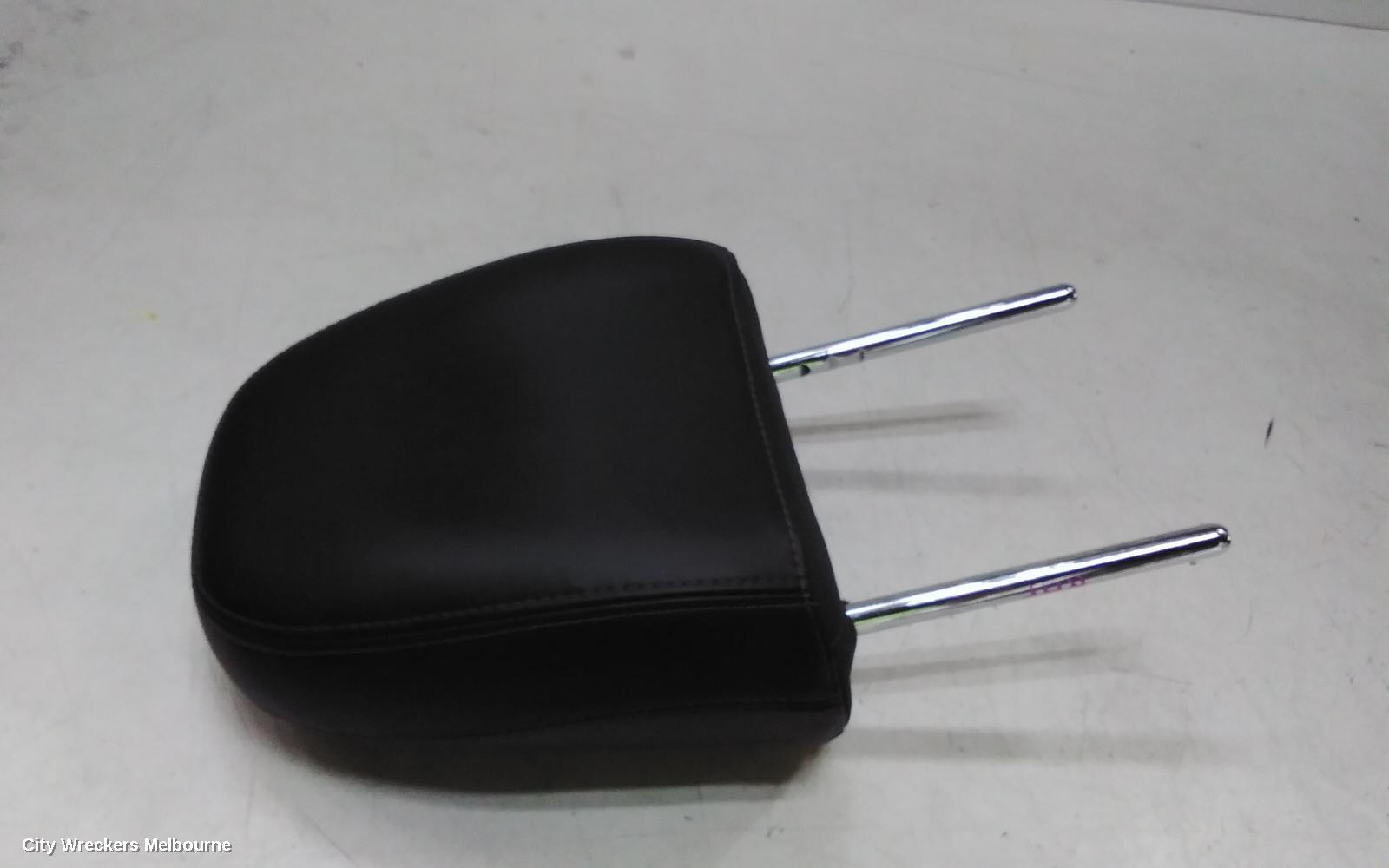 GREAT WALL CANNON UTE HEADREST, NPW, 09/2020 ONWARDS