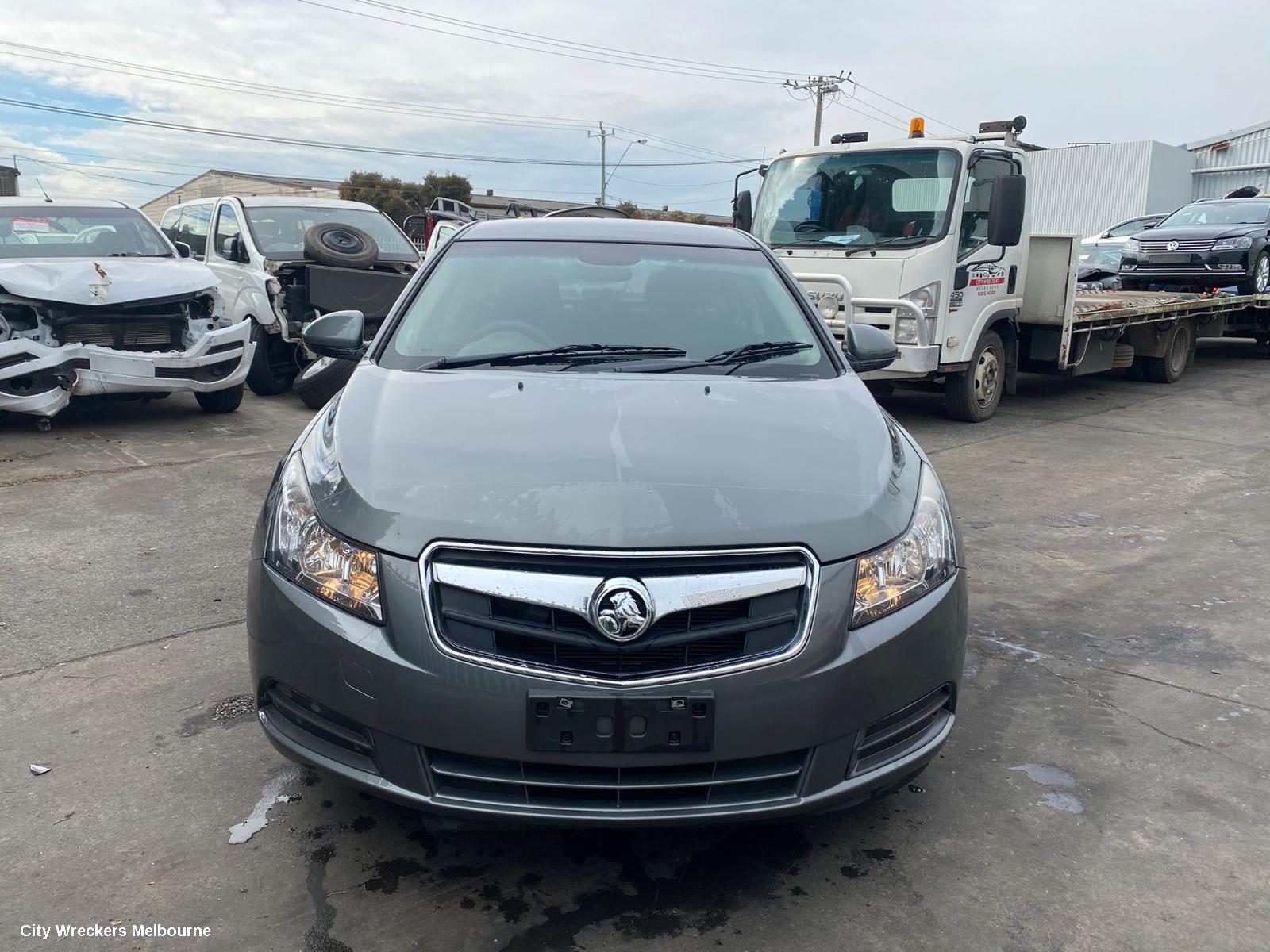 HOLDEN CRUZE MOUNT, JG 05/2009 - 02/2011
