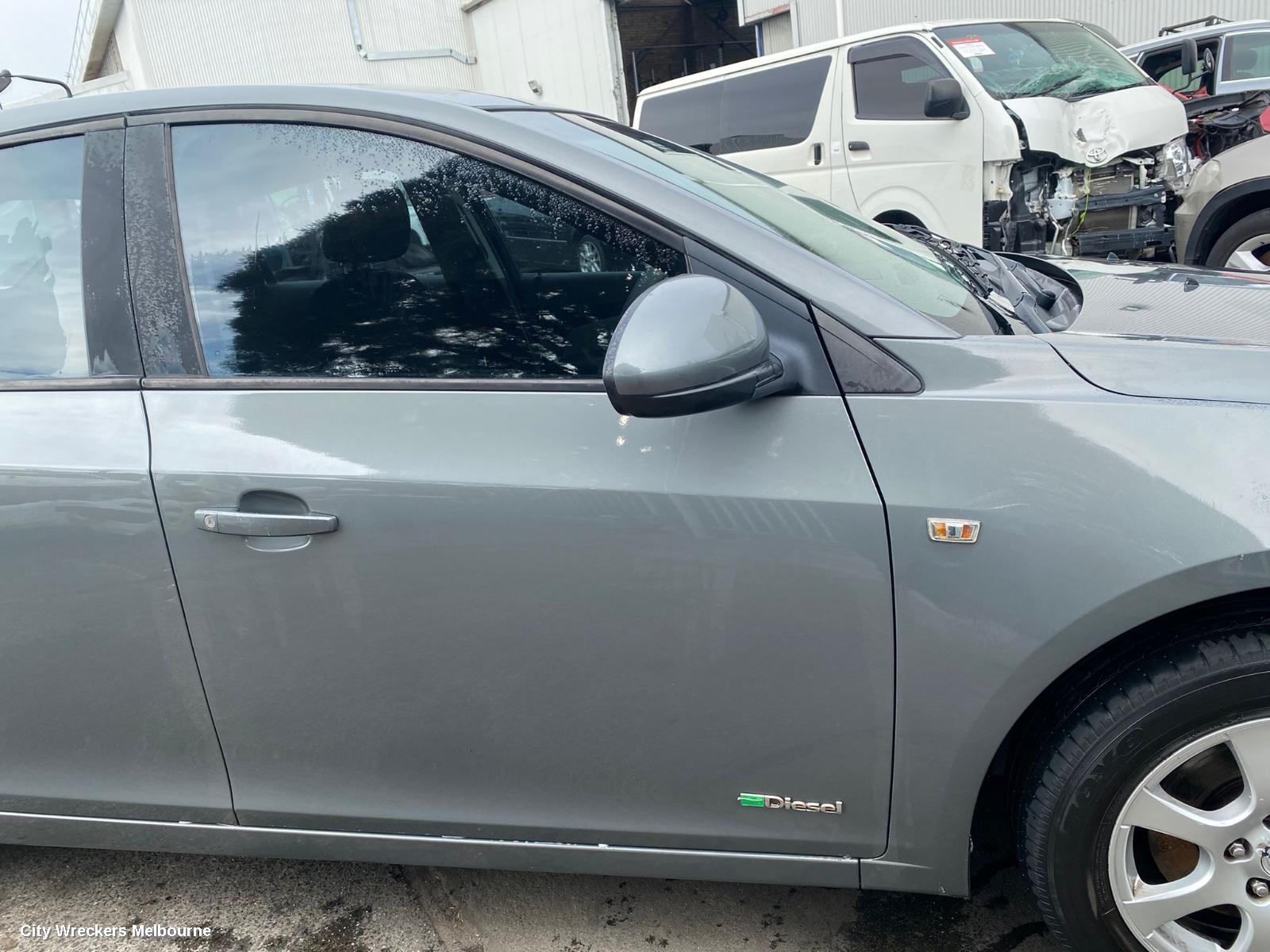 HOLDEN CRUZE MOUNT, JG 05/2009 - 02/2011