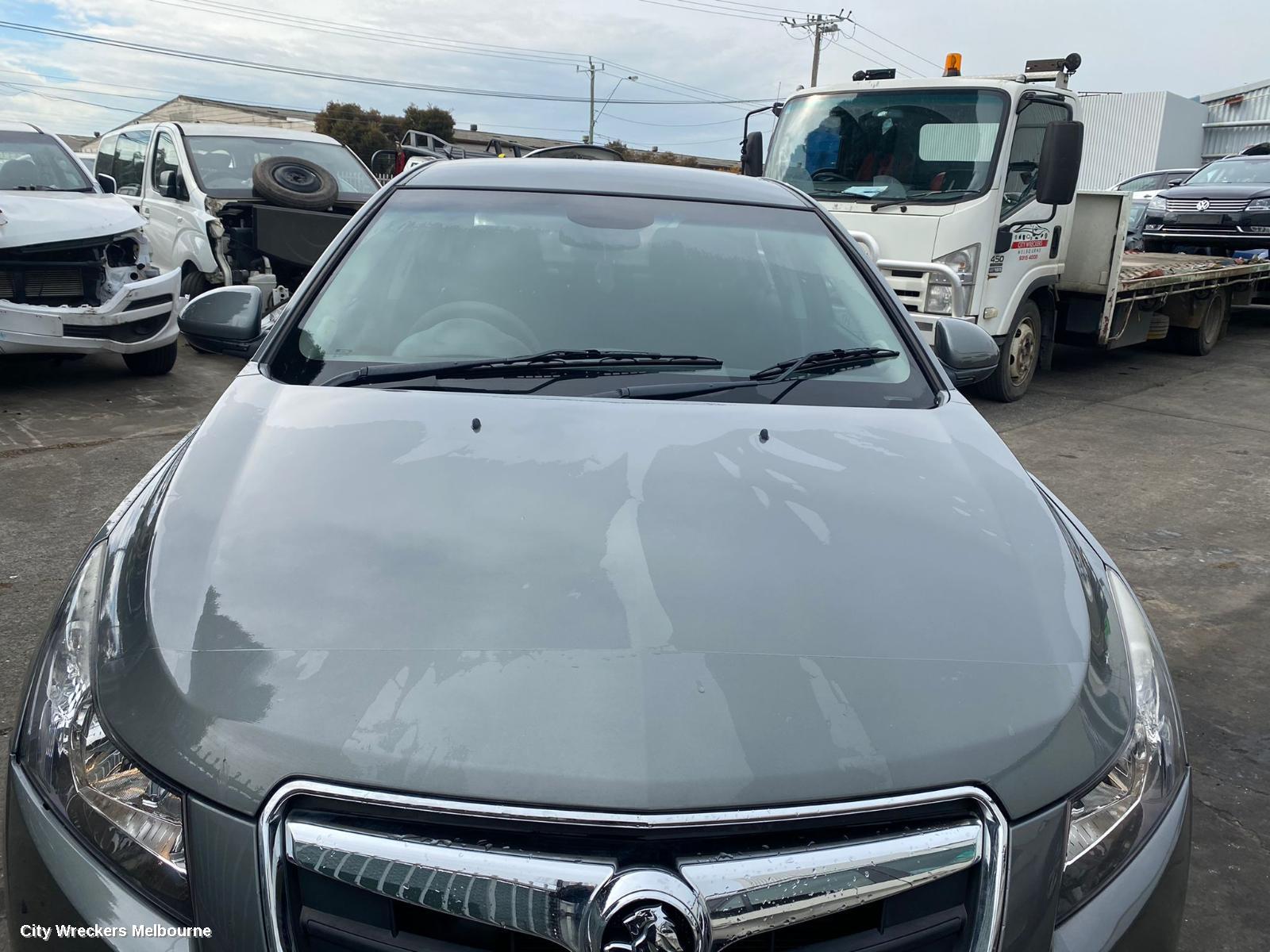 HOLDEN CRUZE MOUNT, JG 05/2009 - 02/2011