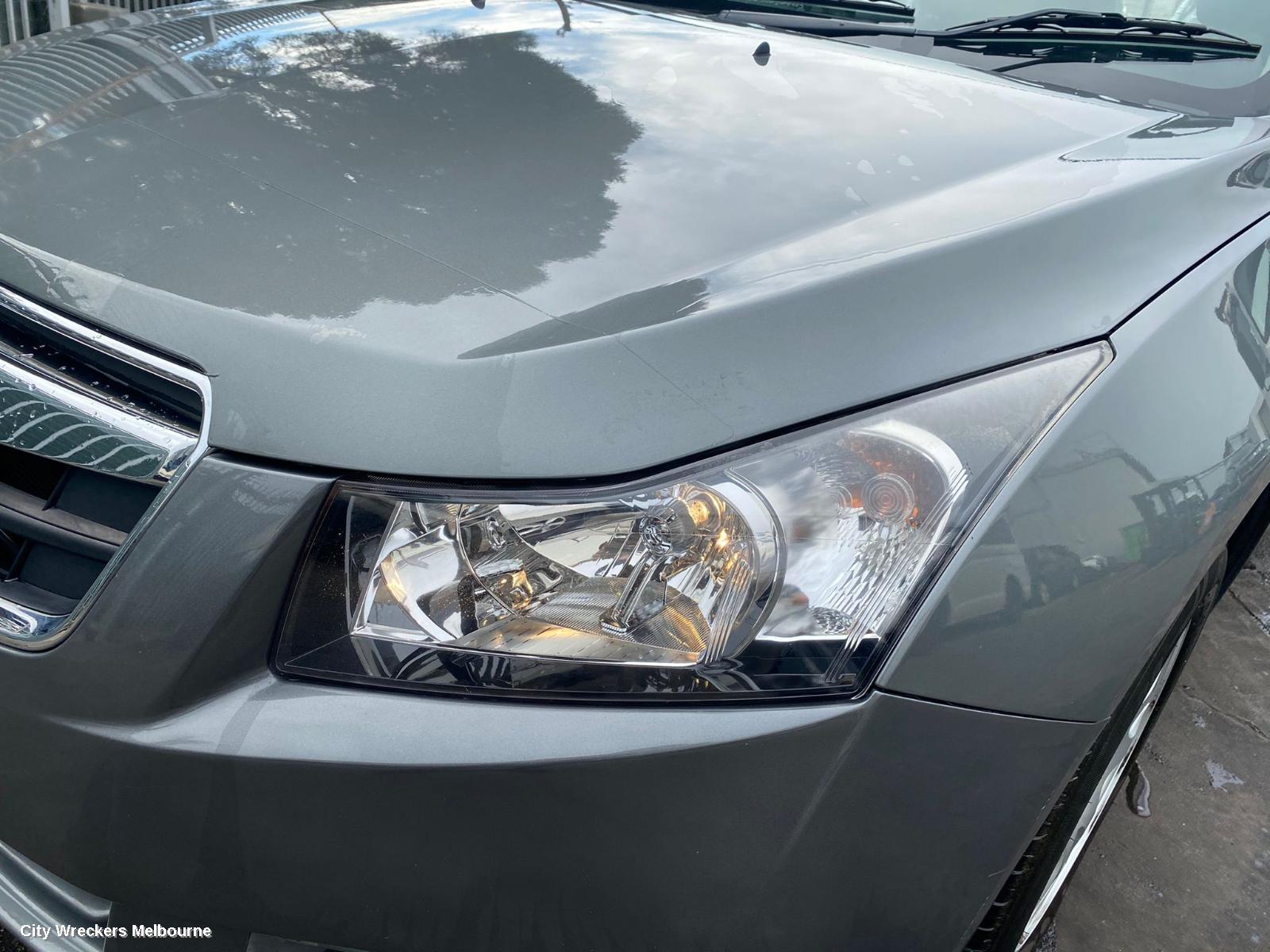 HOLDEN CRUZE MOUNT, JG 05/2009 - 02/2011