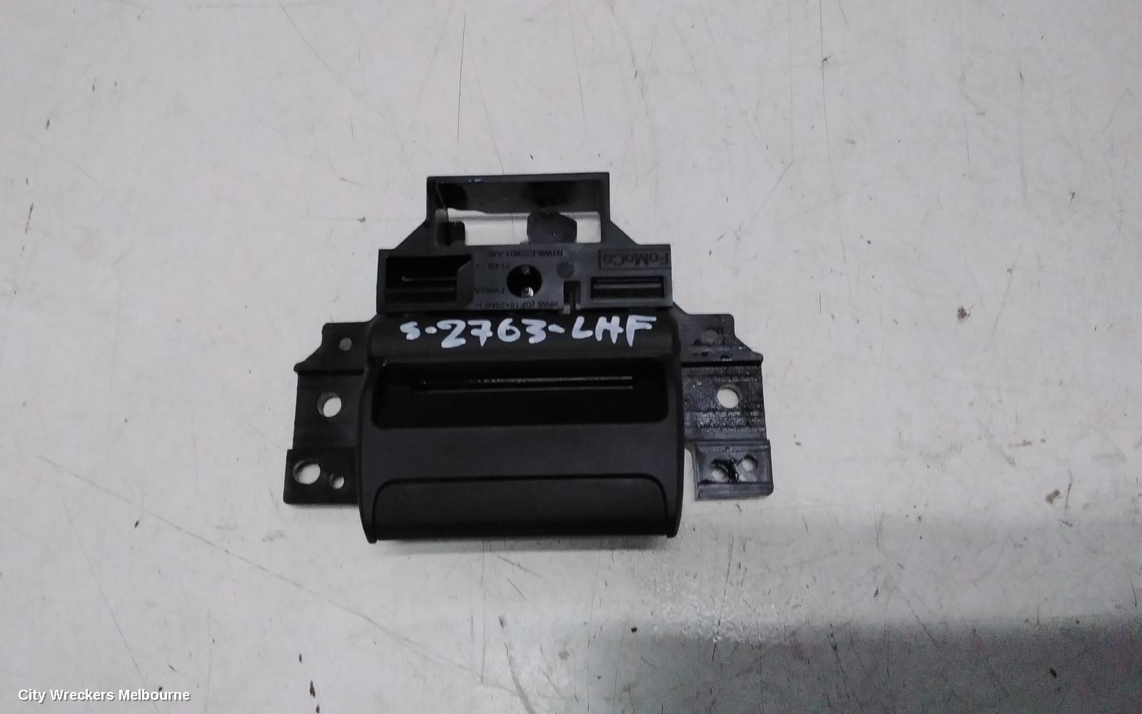 FORD RANGER DOOR HANDLE, RA, LH FRONT, INNER, 05/2022 ONWARDS