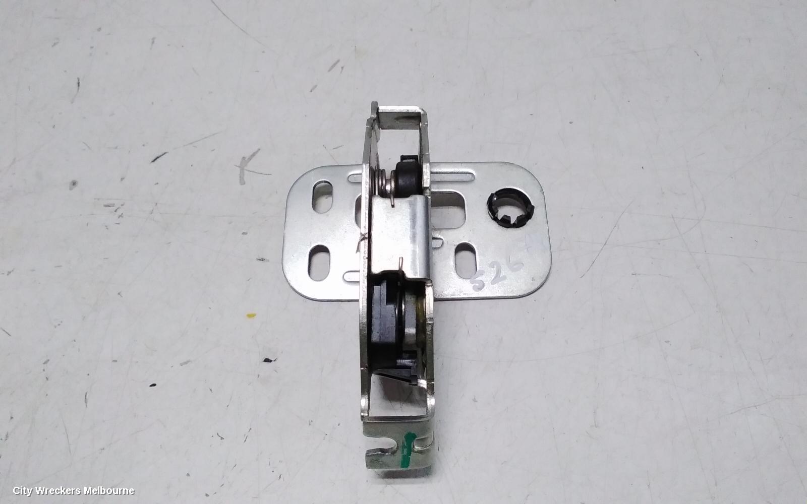 LDV DELIVER 9 DOOR/BOOT/GATE LOCK, RIGHT BARN DOOR LOCK, UPPER, 07/2020 ONWARDS