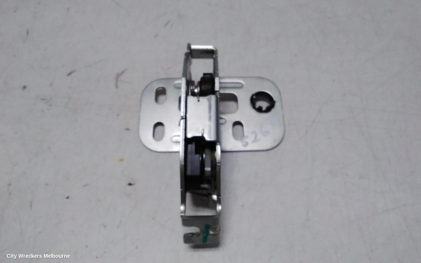 LDV DELIVER 9 DOOR/BOOT/GATE LOCK, RIGHT BARN DOOR LOCK, UPPER, 07/2020 ONWARDS
