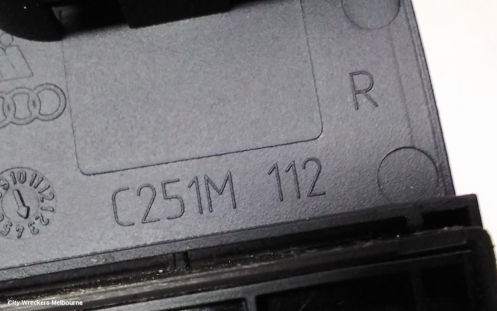 AUDI A1 PWR DR WIND SWITCH, RH FRONT (MASTER SWITCH), 5DR HATCH, 8X, 03/2012 - 10/2018