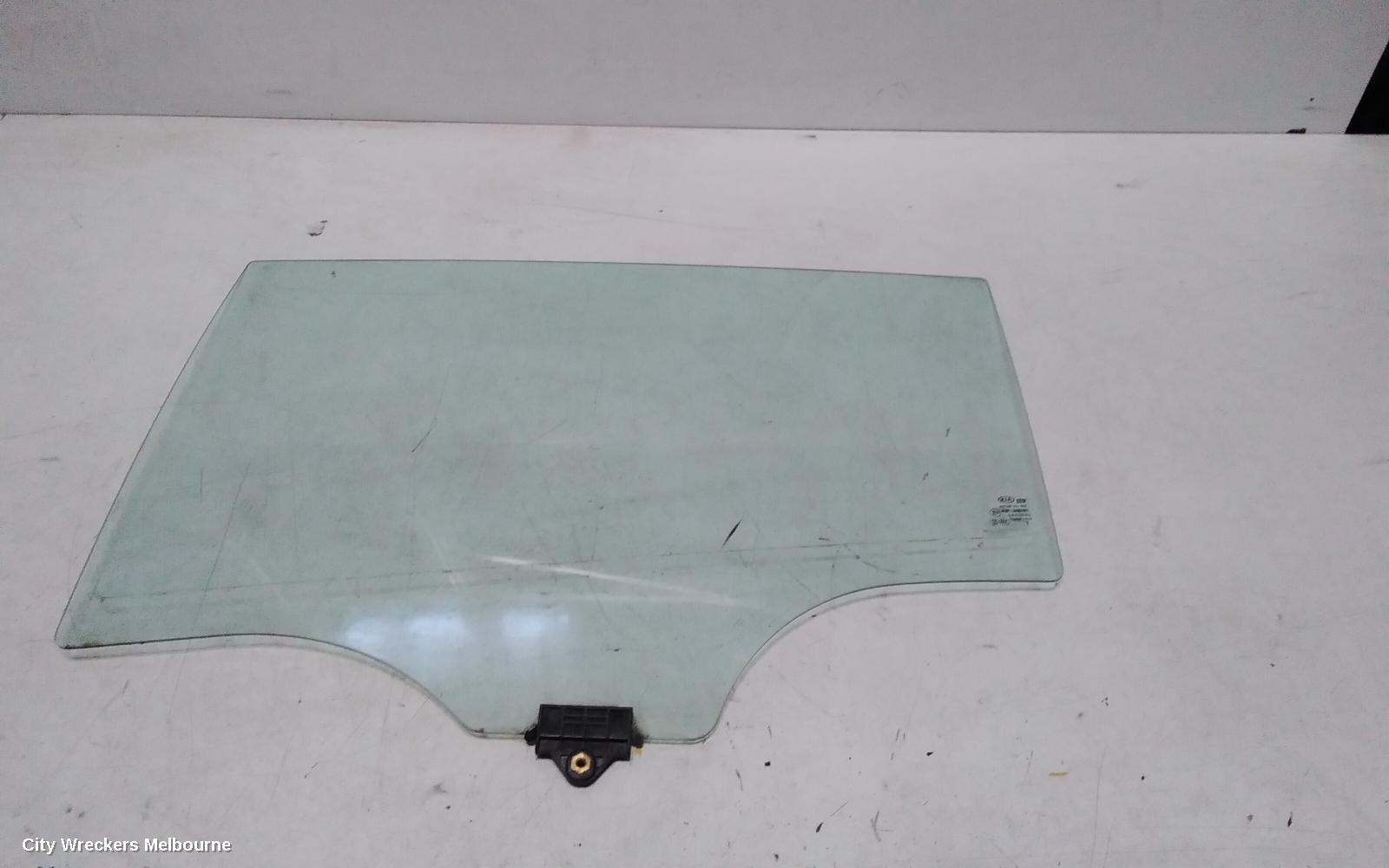 KIA SPORTAGE LEFT REAR DOOR WINDOW, QL, CODE M35, PRIVACY TINT, 10/2015 - 08/2021