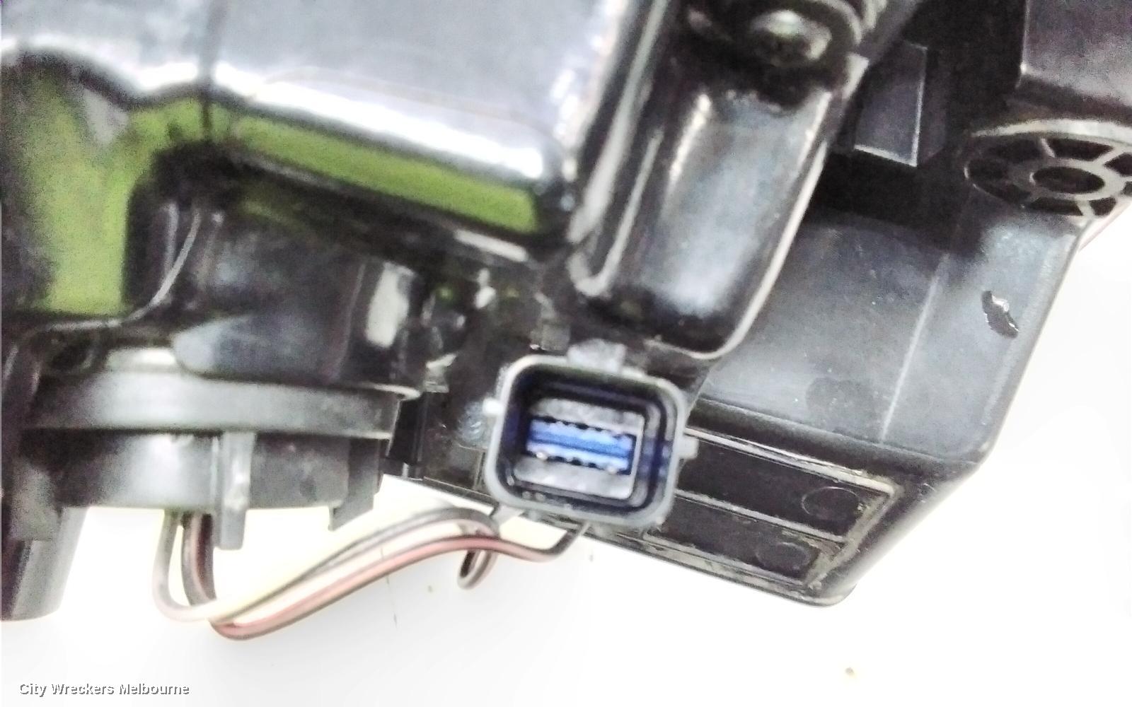 KIA CARNIVAL/GRAND CARNIVAL LEFT TAILLIGHT, KA4, IN BODY, W/ LED TYPE, 10/2020 - 01/2024