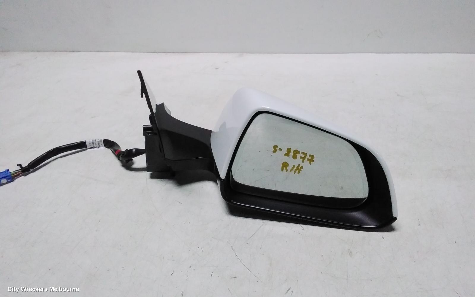 TESLA MODEL 3 RIGHT DOOR MIRROR, 1ST GEN, POWER, FOLDING, HEATED, DIMMING, BLACK BASE TYPE, 06/2019 - 08/2023
