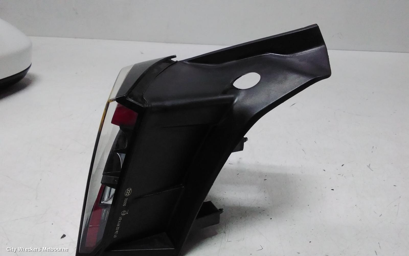 TESLA MODEL 3 LEFT TAILLIGHT, IN BODY, LED TYPE, 1ST GEN, 06/2019 - 08/2023