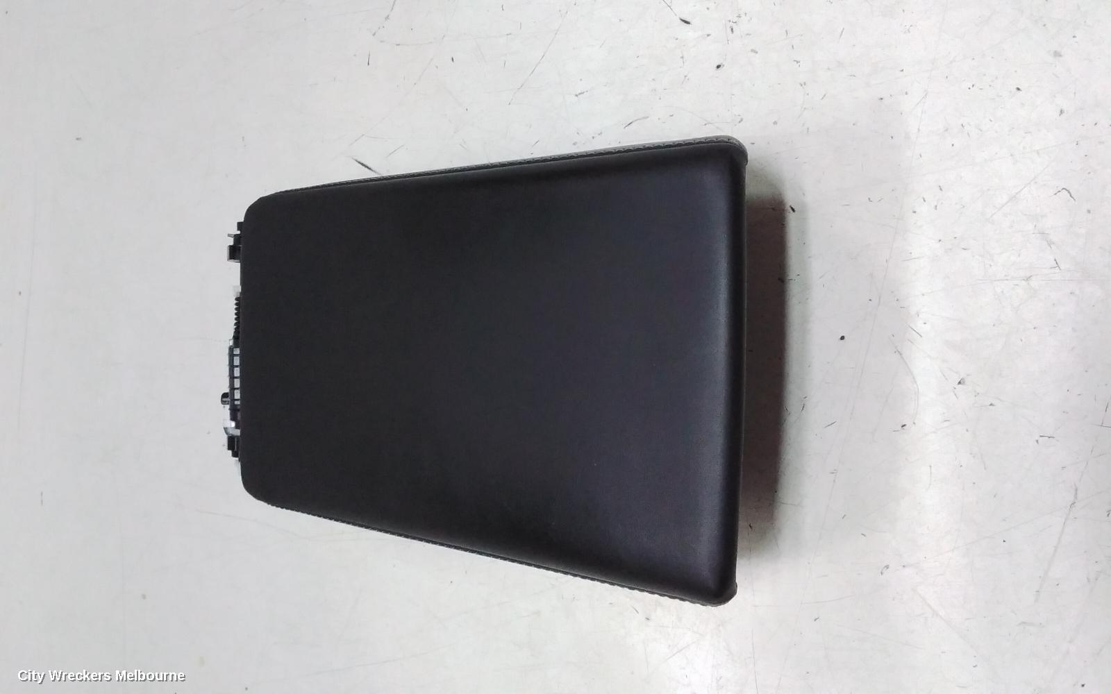 TESLA MODEL 3 CONSOLE, 1ST GEN, 06/2019 ONWARDS