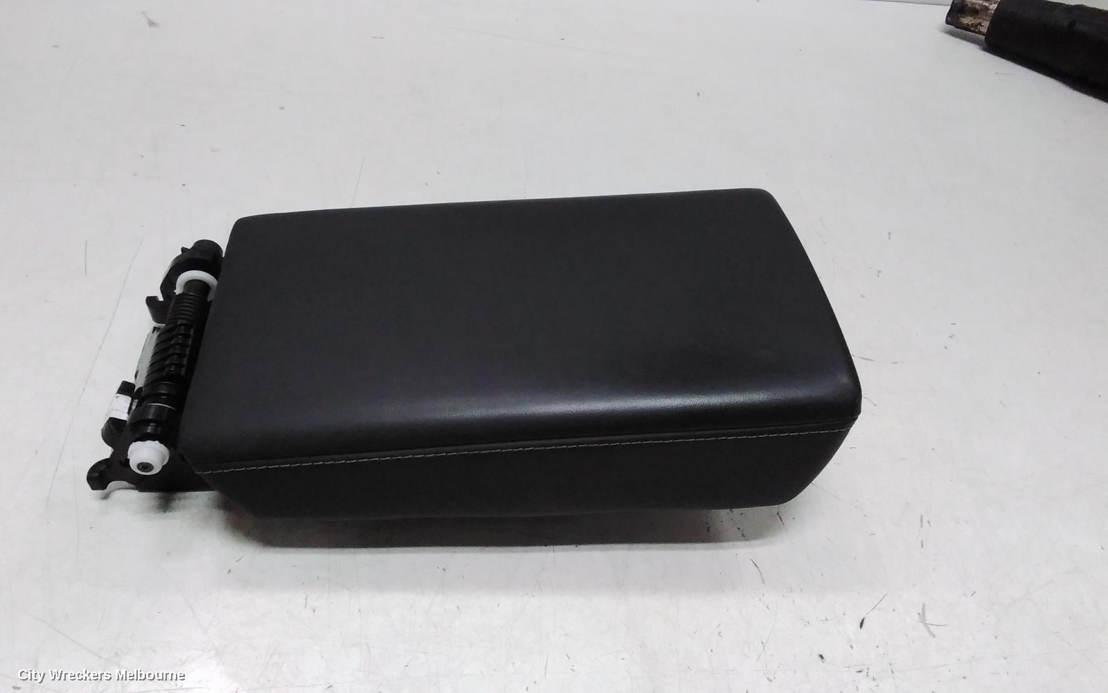 TESLA MODEL 3 CONSOLE, 1ST GEN, 06/2019 ONWARDS