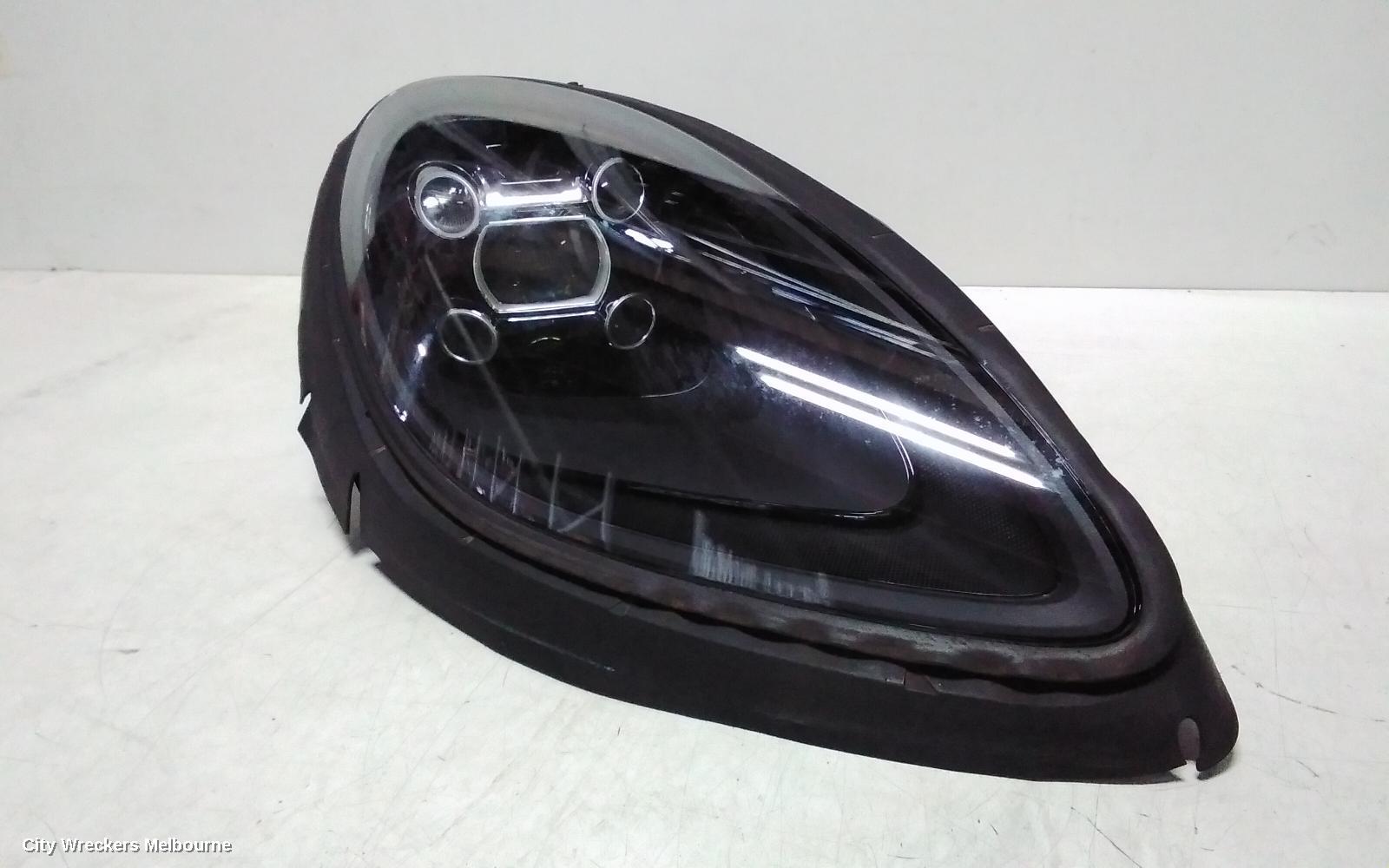 PORSCHE MACAN RIGHT HEADLAMP, 95B, W/ LED, NON ADAPTIVE TYPE, 08/2018 ONWARDS