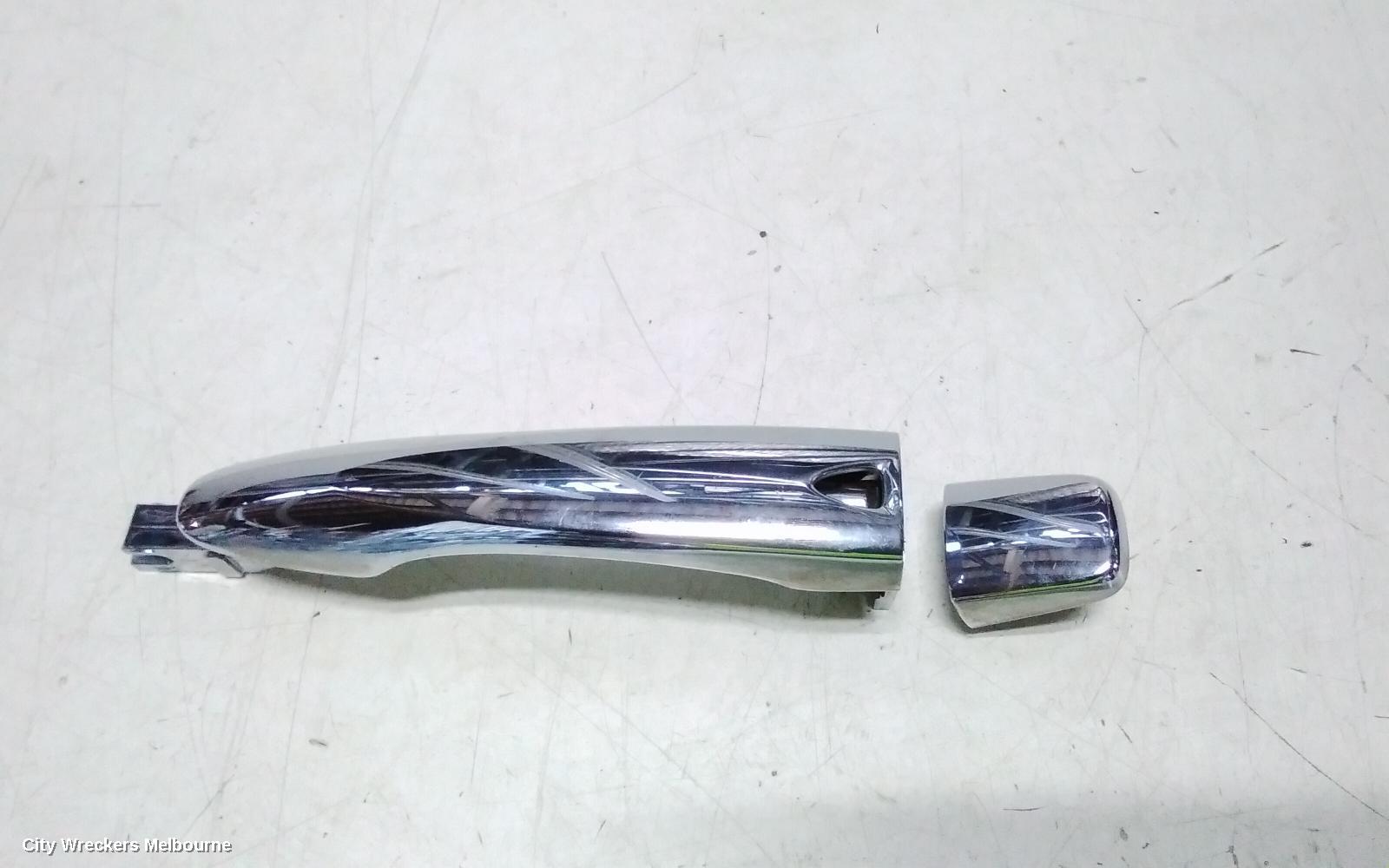 MERCEDES X CLASS DOOR HANDLE, X470, LH FRONT, OUTER, 02/2018 - 06/2020