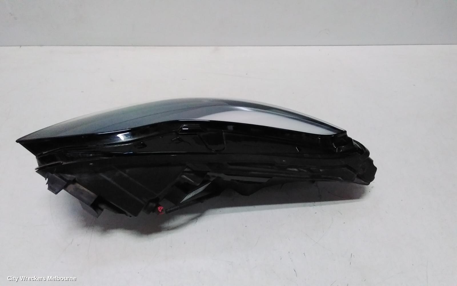 TESLA MODEL Y RIGHT HEADLAMP, 1ST GEN, LED TYPE, 03/2022 ONWARDS