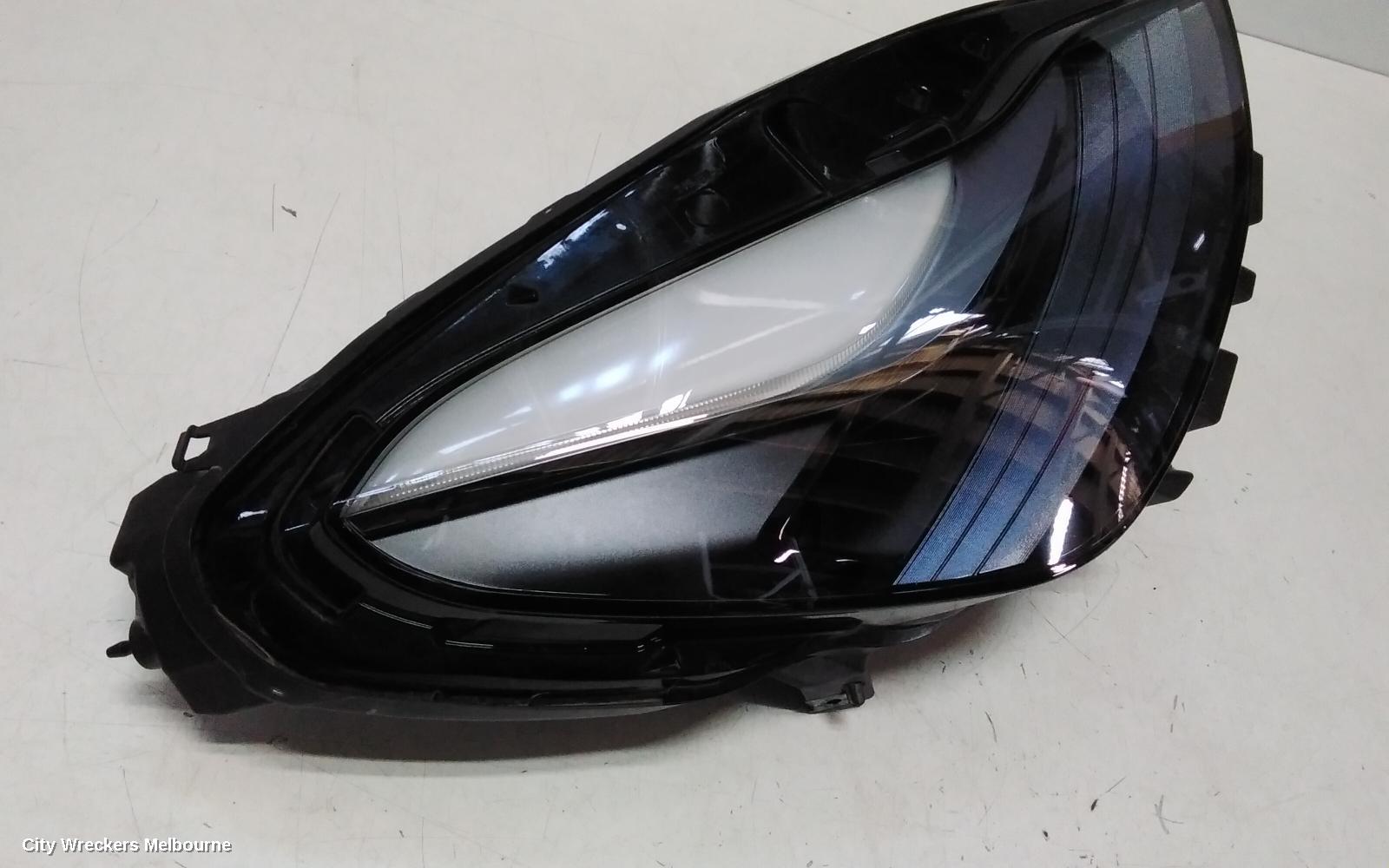 TESLA MODEL Y RIGHT HEADLAMP, 1ST GEN, LED TYPE, 03/2022 ONWARDS