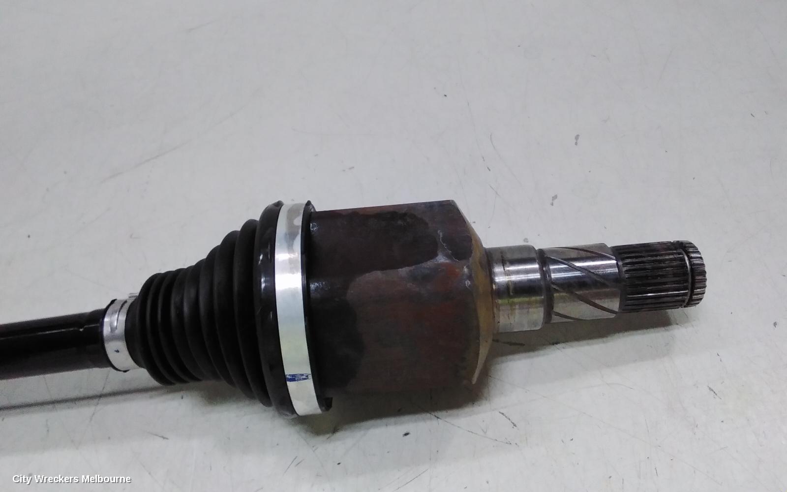 TESLA MODEL Y RIGHT DRIVESHAFT, 1ST GEN, 03/2022 ONWARDS