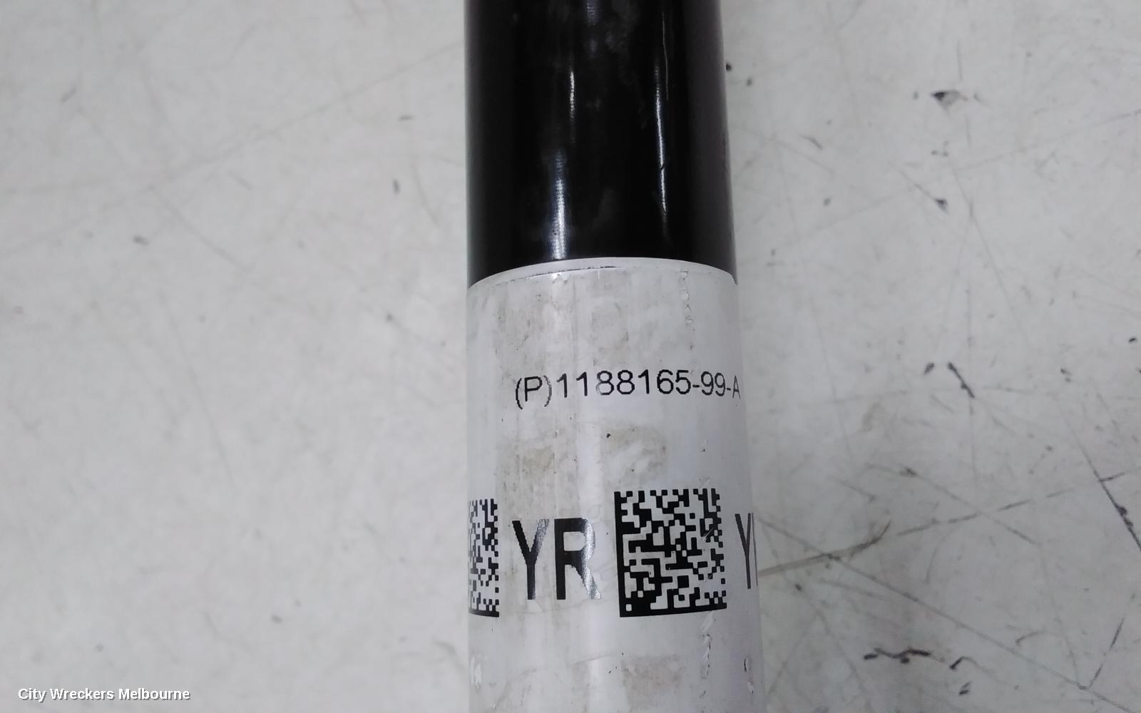 TESLA MODEL Y RIGHT DRIVESHAFT, 1ST GEN, 03/2022 ONWARDS