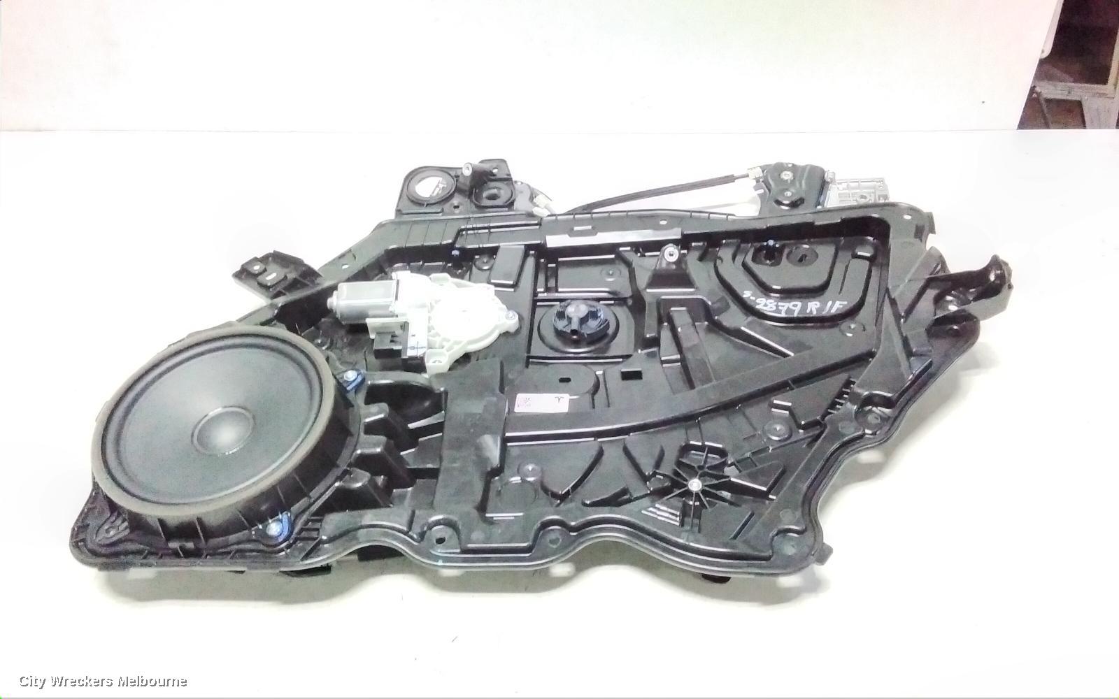 TESLA MODEL Y RIGHT FRONT WINDOW REG/MOTOR, 1ST GEN, 03/2022 ONWARDS