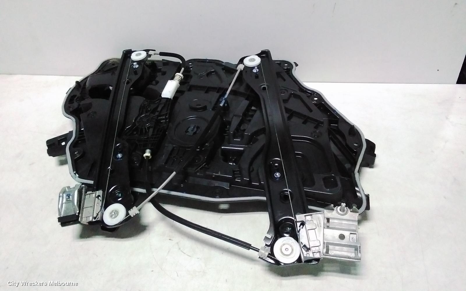TESLA MODEL Y RIGHT FRONT WINDOW REG/MOTOR, 1ST GEN, 03/2022 ONWARDS